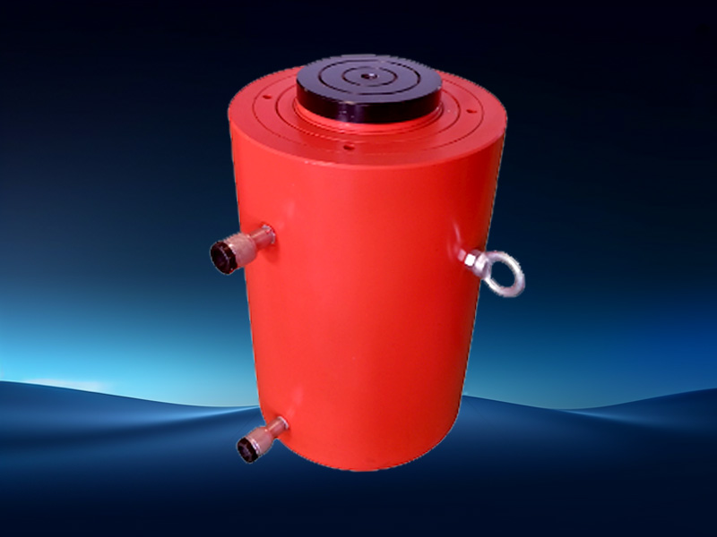 300吨液压千斤顶